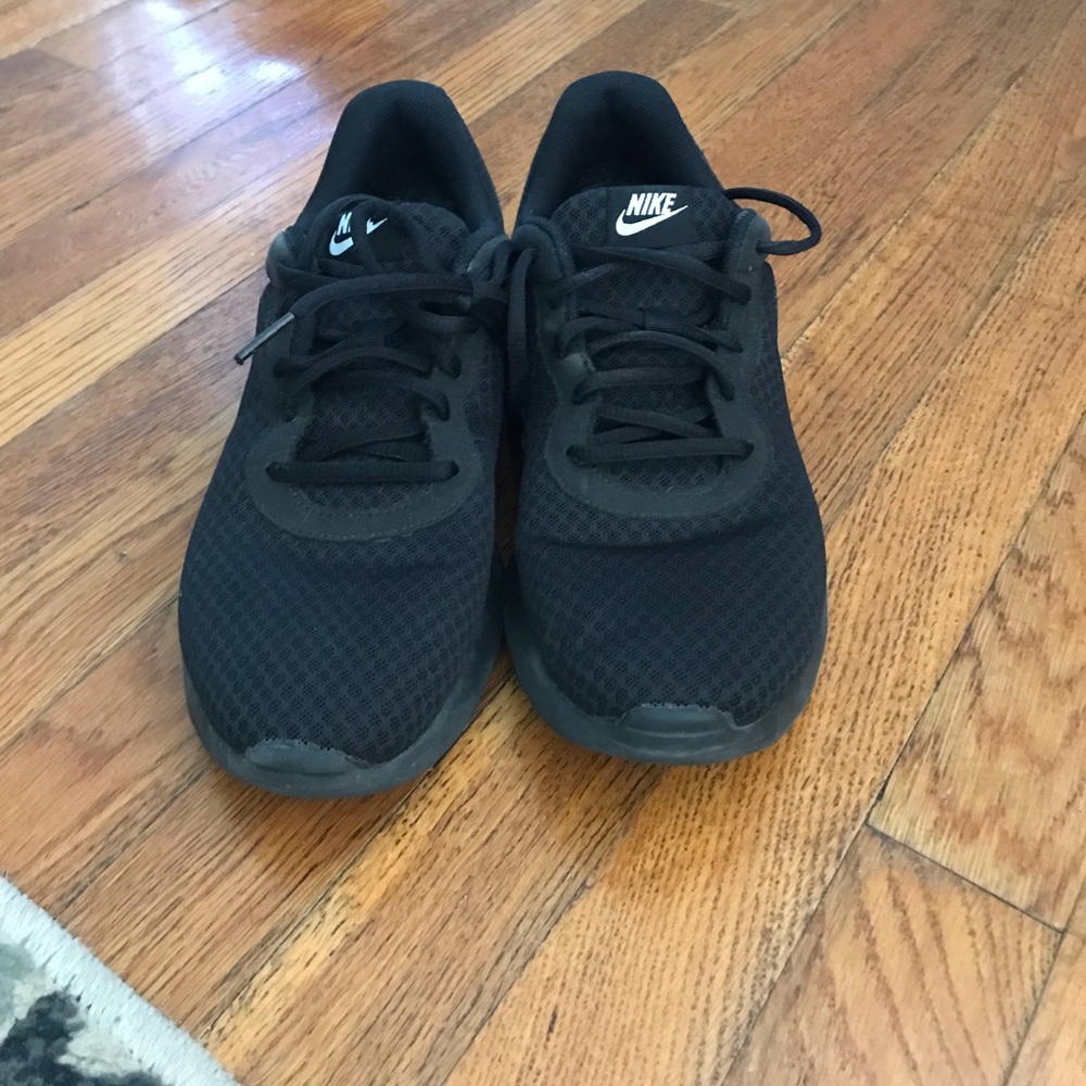 Nike Tanjun sneaker